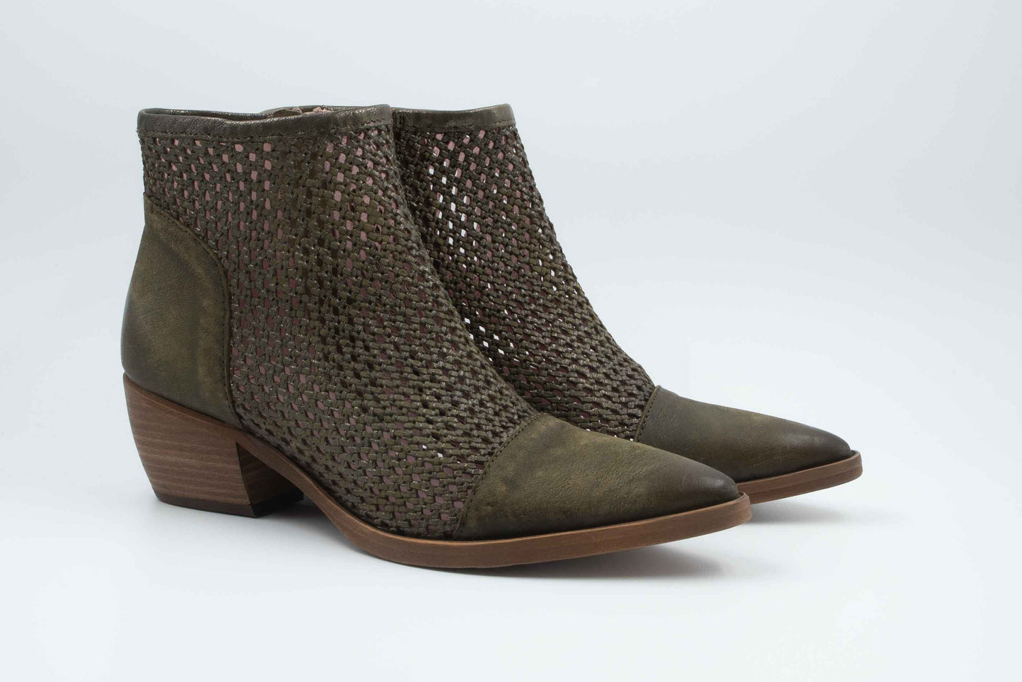 Boots Little la suite 26025 Forest