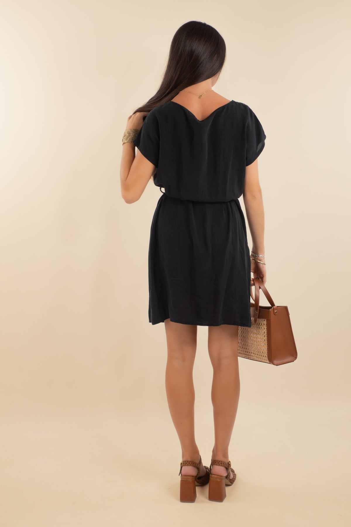 Robe noire Mila