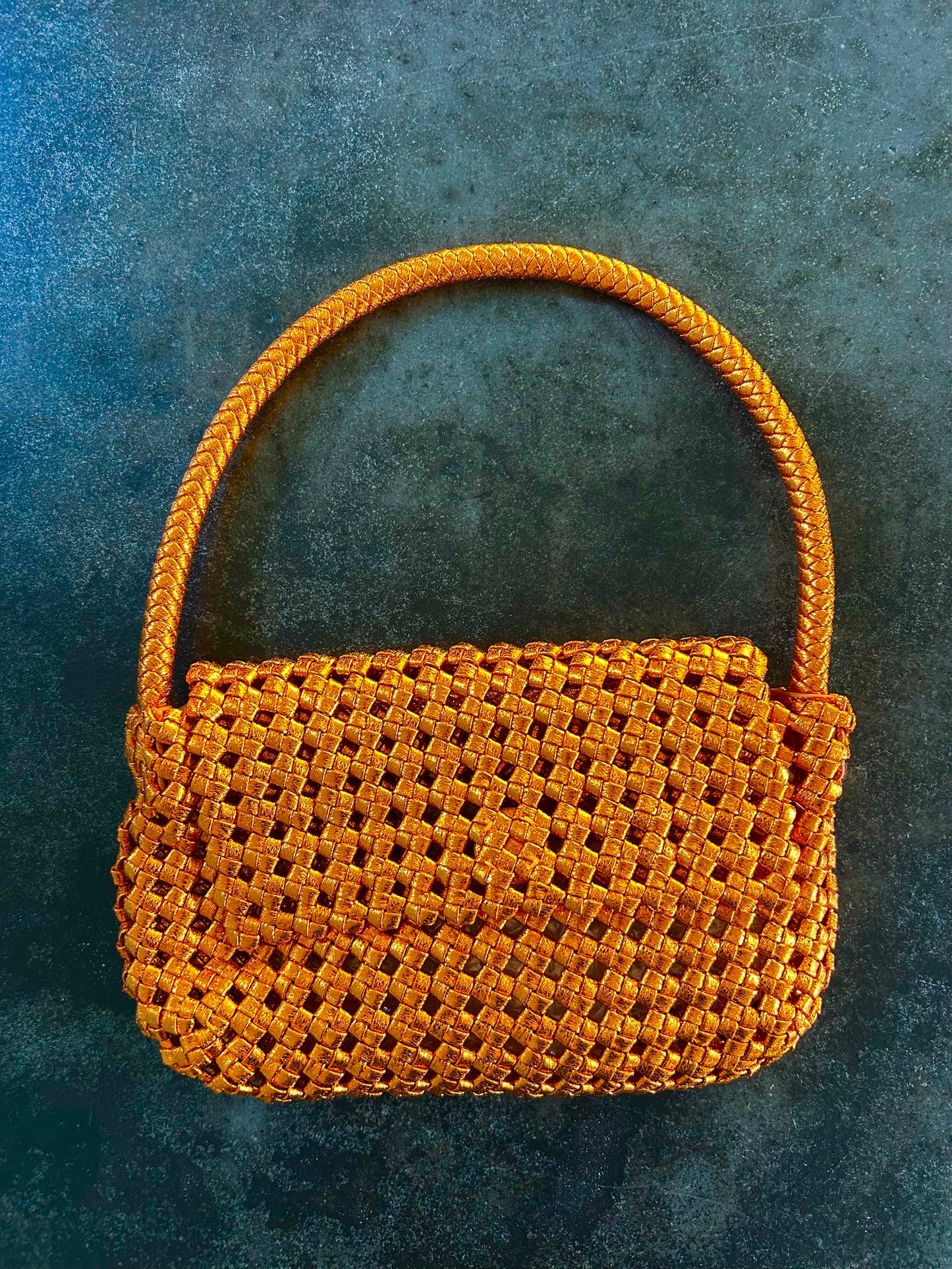 Mini sac tressé - orange irisée
