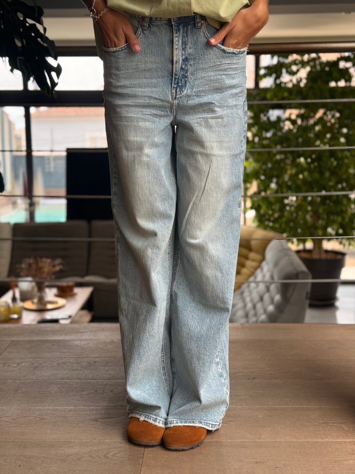 Jean large taille haute – Bleu délavé